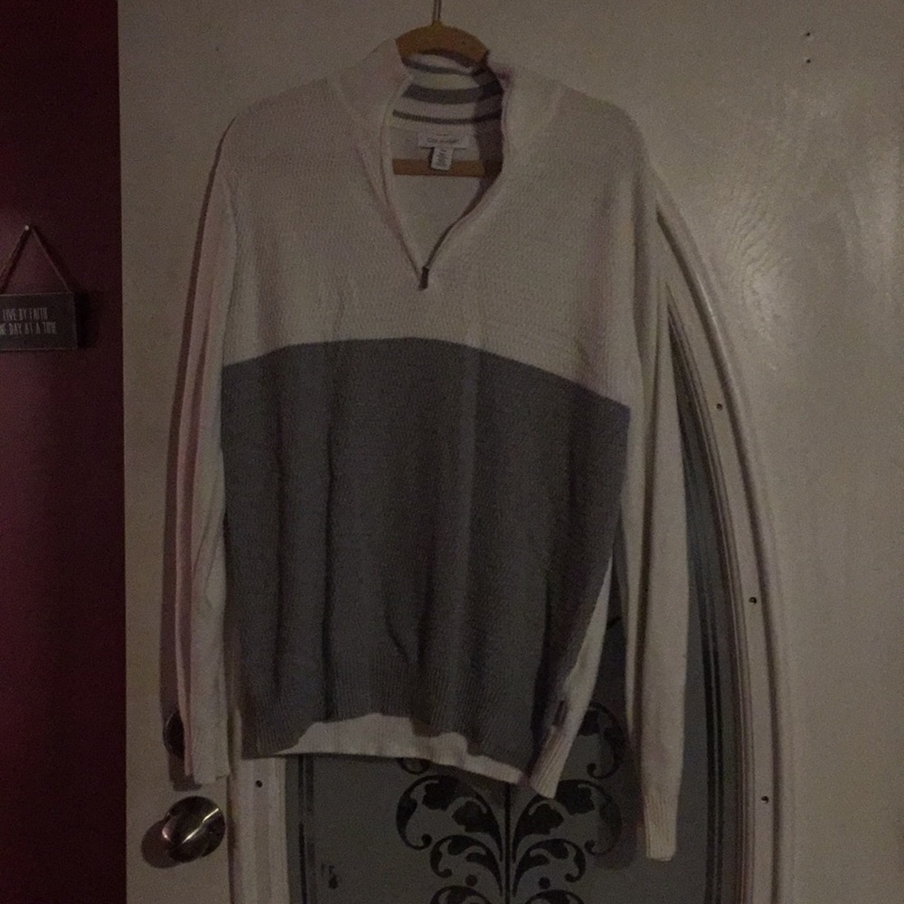 White and gray Calvin Klein sweater